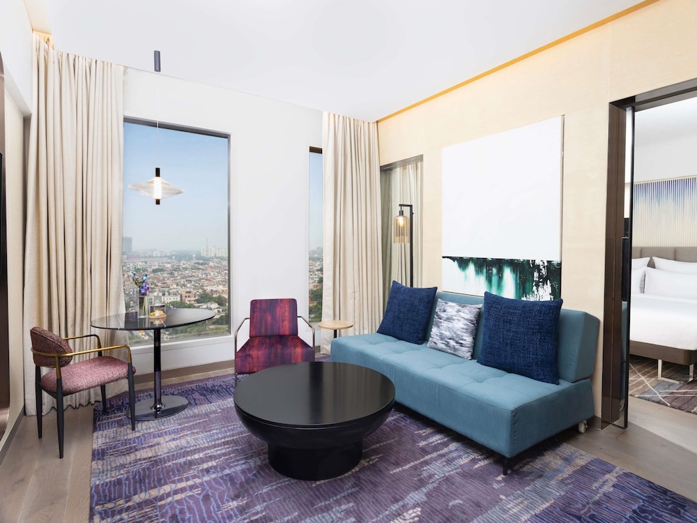novotel new delhi city centre
