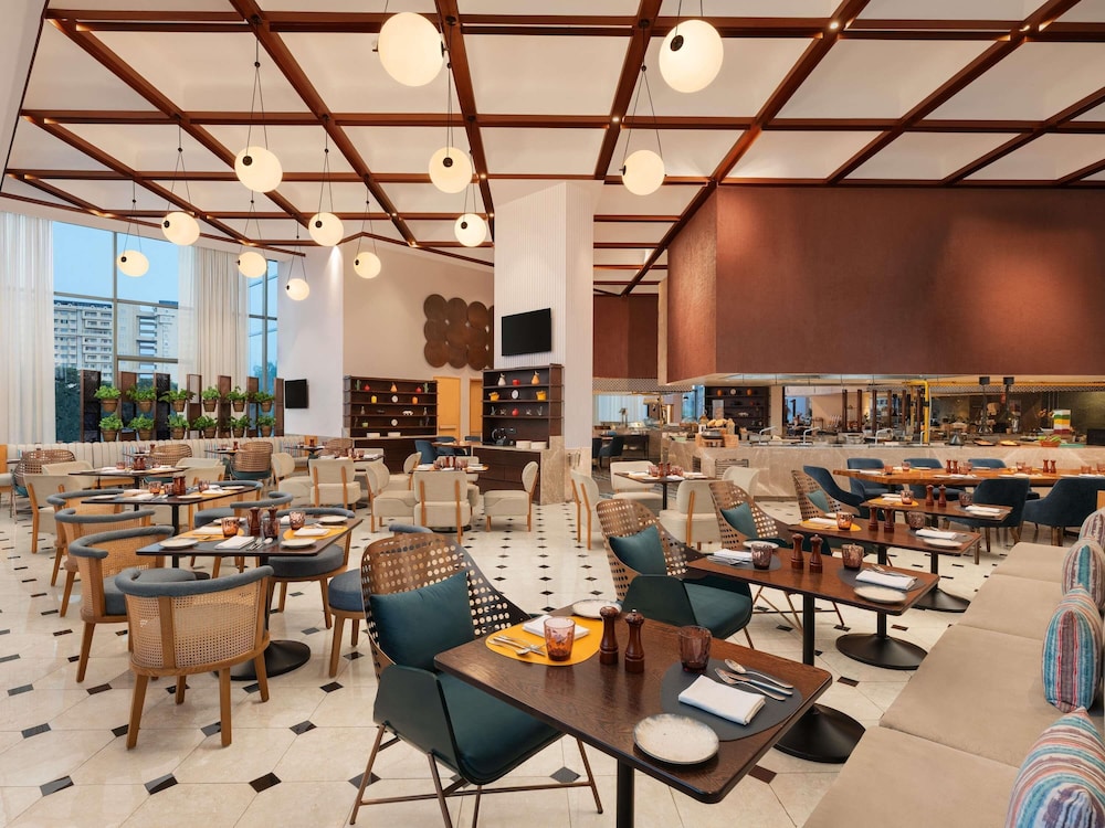 novotel new delhi city centre
