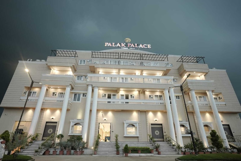 palak palace hotels and resort