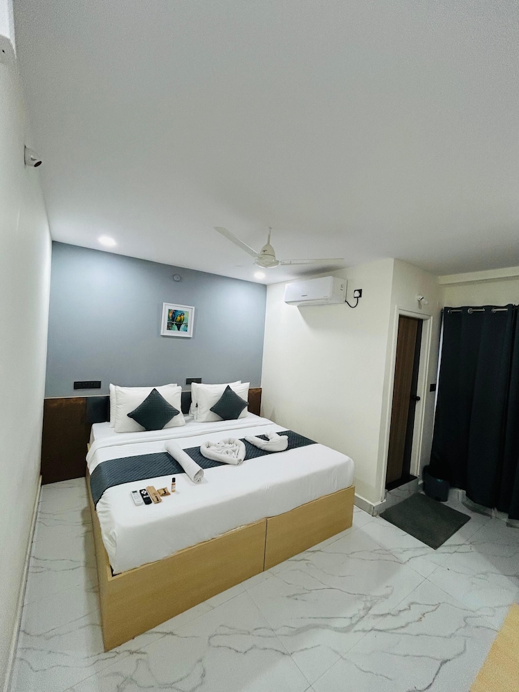 wildwings premium hotel