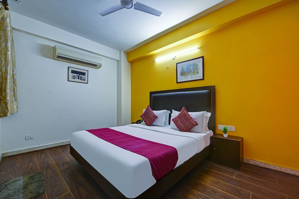 hotel bijwasan near yashobhomi