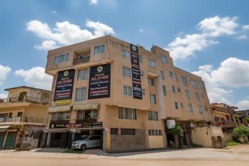 hotel bijwasan near yashobhomi