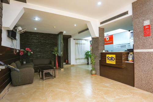 hotel bijwasan near yashobhomi