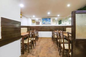 hotel bijwasan near yashobhomi