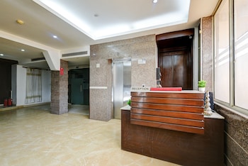 hotel bijwasan near yashobhomi