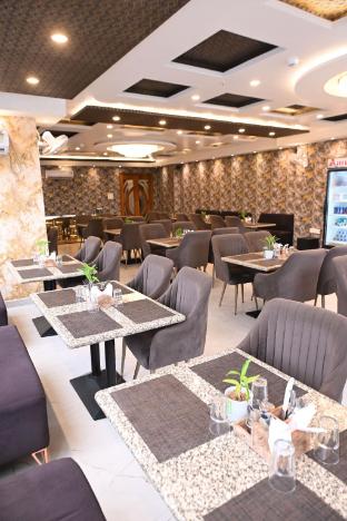 hotel varuna grand