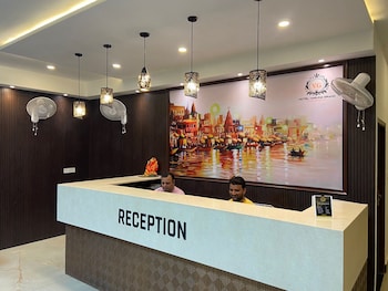hotel varuna grand