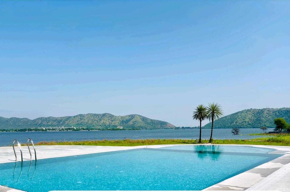 the udaisarovar lakeside paradise