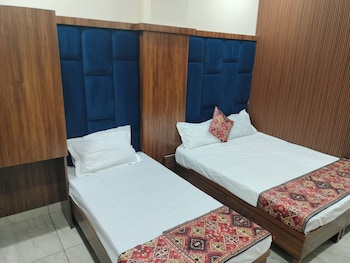 hotel anjana cottage