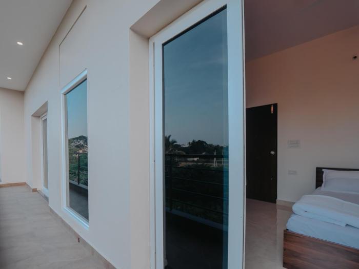 thaswi service apartment