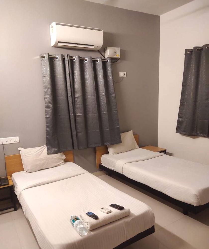 inn34 by blessings hospitality