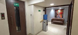 tim service apartment goregaon east near nesco