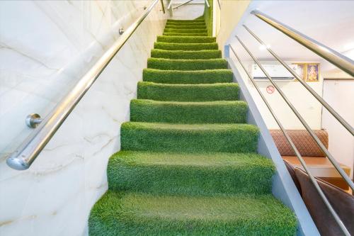 hotel metro galaxy inn