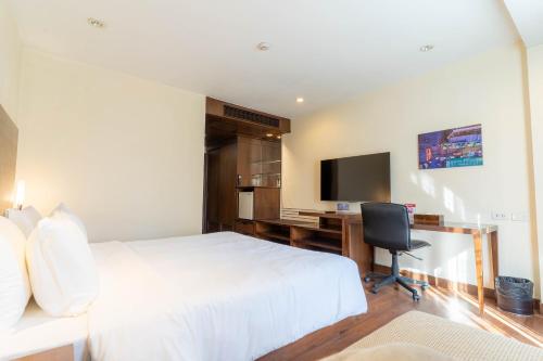journeyhub sukhumvit 26 bangkok
