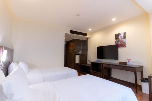 journeyhub sukhumvit 26 bangkok