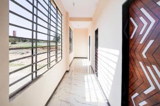 hotel o midwaytreat burhanpur