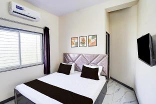 hotel o midwaytreat burhanpur