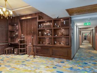 sarovar premiere srinagar