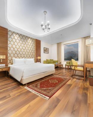 sarovar premiere srinagar