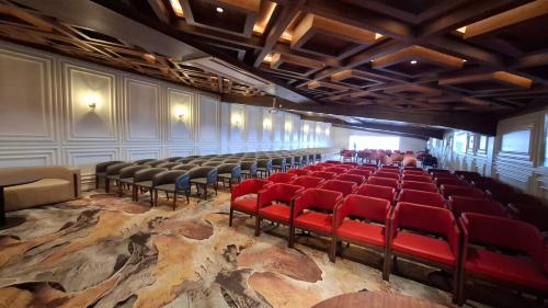 sarovar premiere srinagar