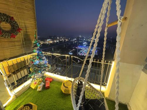 bliss paradise nearest to expo mart gr noida