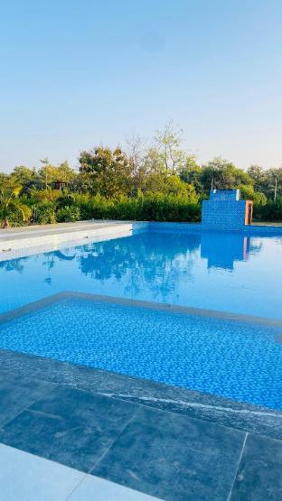 nature lovers resort