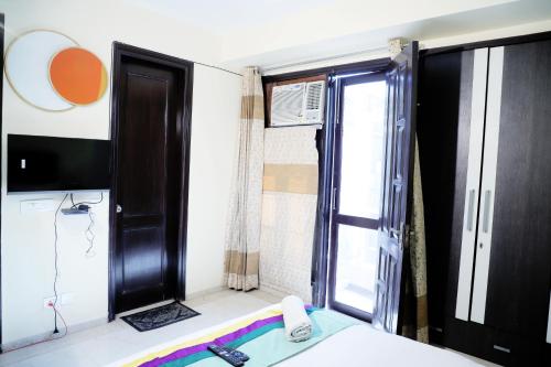 fortune home service apartment 3bhk j 171 saket