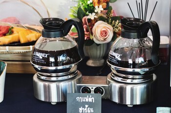 the horizon groove hotel