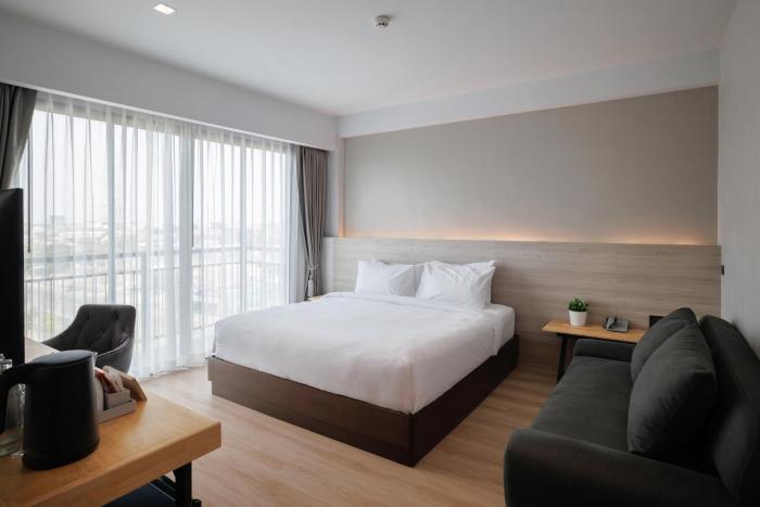 the horizon groove hotel