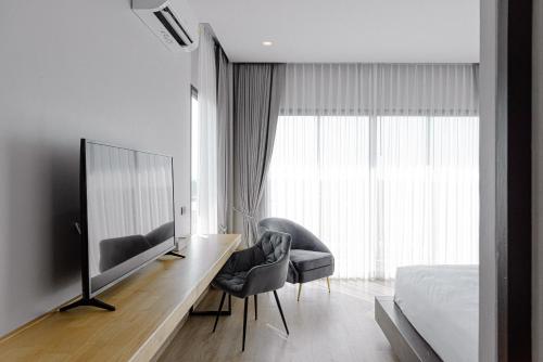 the horizon groove hotel