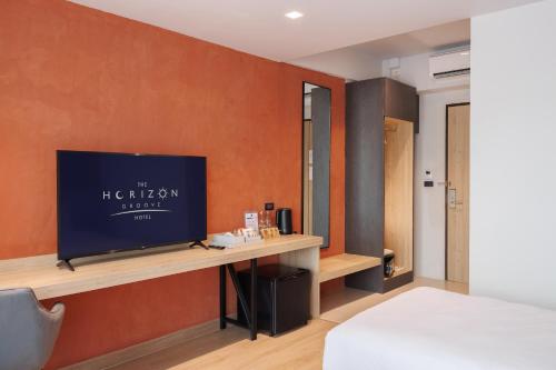 the horizon groove hotel