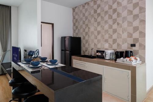 the horizon groove hotel