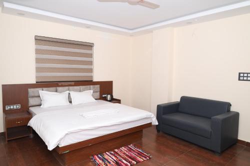 Siddhi Residency,,4 star
