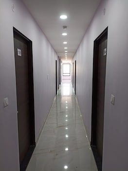 pratibha hotel and restaurant