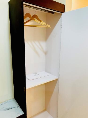 Ayansh Klyde Inn,,3 star