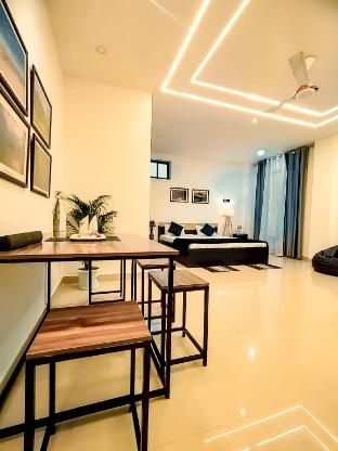 sayas abode railview suites