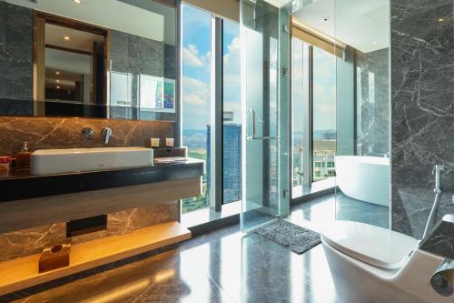 imperial luxury suites klcc by moonway