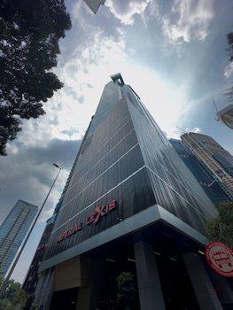 imperial luxury suites klcc by moonway