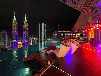 imperial luxury suites klcc by moonway