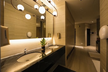 imperial luxury suites klcc by moonway