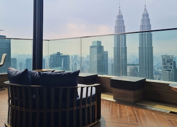 imperial luxury suites klcc by moonway