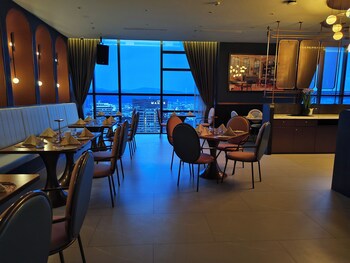 imperial luxury suites klcc by moonway