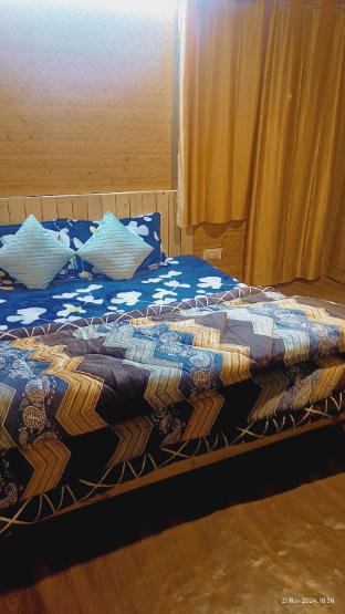 hiideout cottages and camps