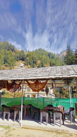 hiideout cottages and camps