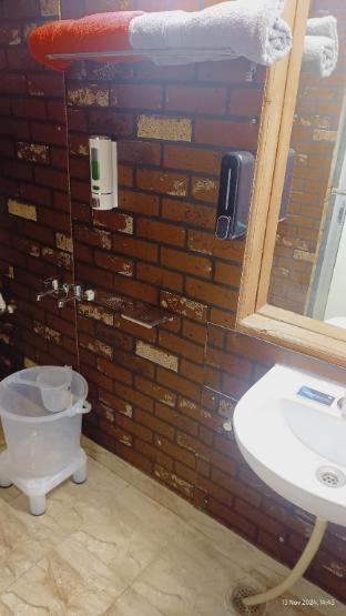 hiideout cottages and camps