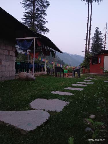 Hiideout Cottages And Camps,,3 star