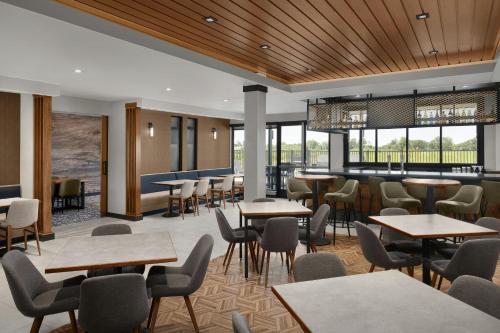 fairfield inn and suites by marriott sikeston