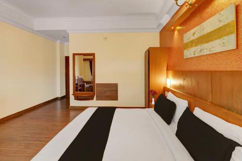 super townhouse oak city center kushal nagar