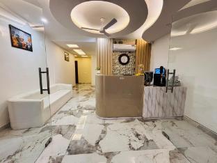 hotel the ananta inn