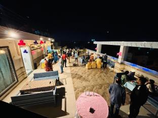 hotel the ananta inn